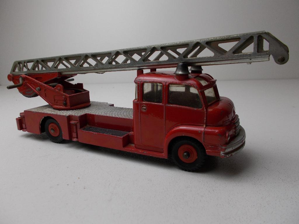 1959 Dinky Supertoys 956 TURNTABLE FIRE ESCAPE I.g.st. (-B-)