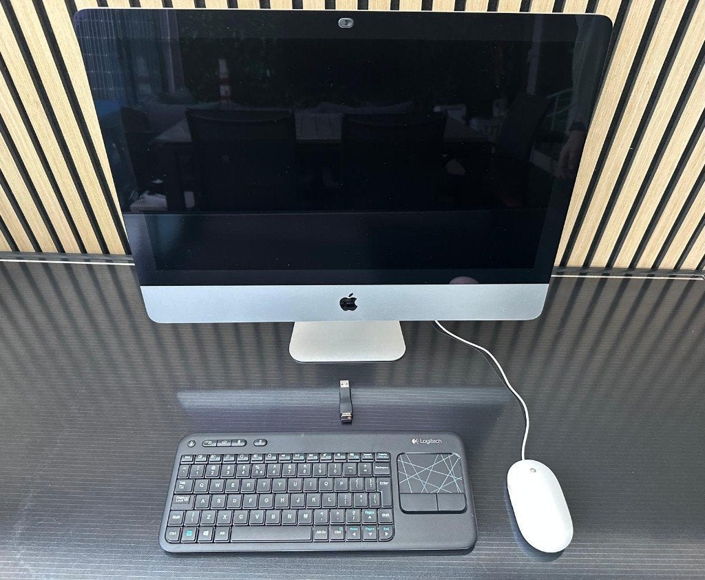 Nette Apple iMac 21.5" (Late 2012 / Mrt 2013), Computers en Software, Apple Desktops, Gebruikt, iMac, SSD, 2 tot 3 Ghz, 8 GB, Ophalen of Verzenden