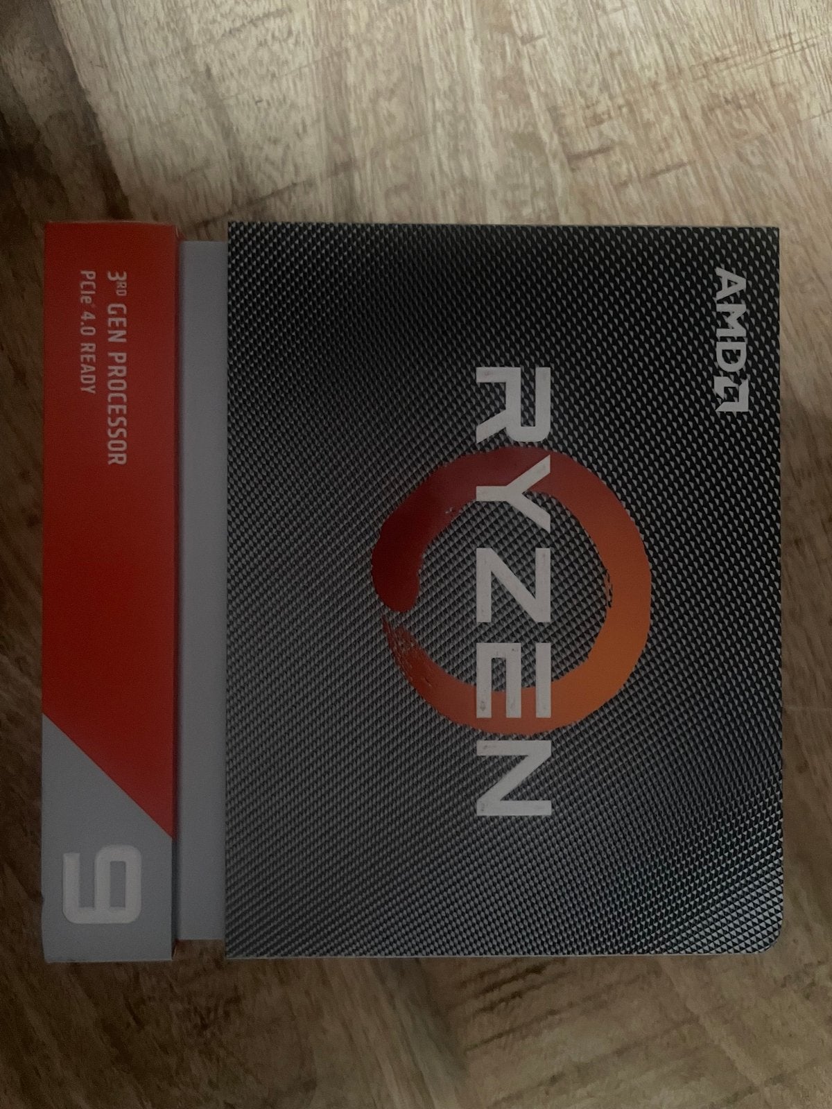 AMD Ryzen 9 3900XT Processor, Computers en Software, Ophalen of Verzenden, Zo goed als nieuw, 12-core, 3 tot 4 Ghz
