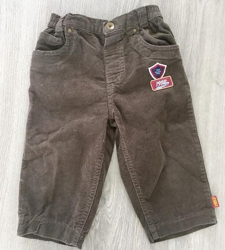 Stoere bruine smalle rib corduroy broek , maatje 80, Ophalen of Verzenden, Zo goed als nieuw, Jongetje, Broekje