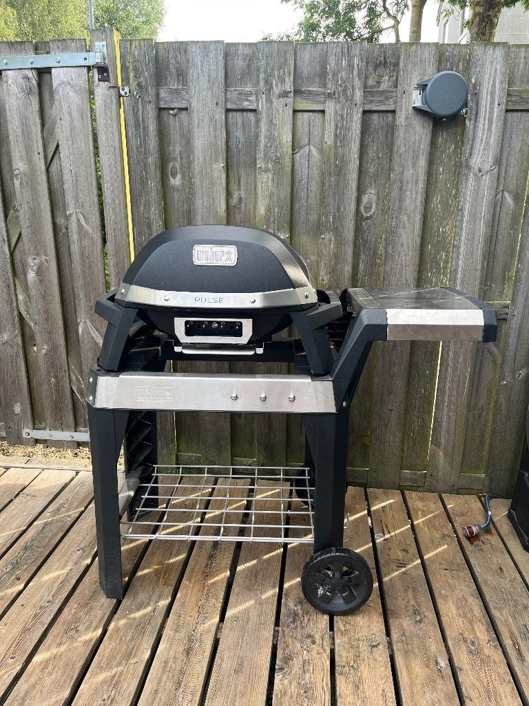 Weber Pulse BBQ standaard en hoes, Tuin en Terras, Ophalen, Zo goed als nieuw, Weber
