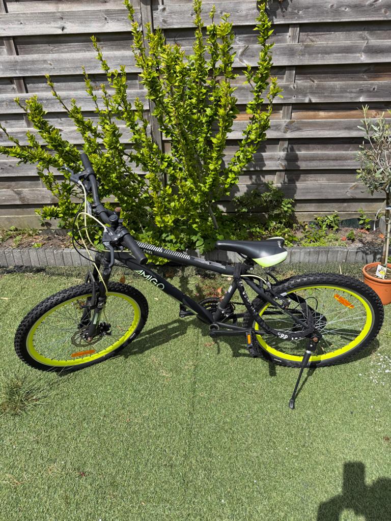 Amigo Next Level Fiets - Zwart/Neon Geel, Fietsen en Brommers, Ophalen of Verzenden, Zo goed als nieuw