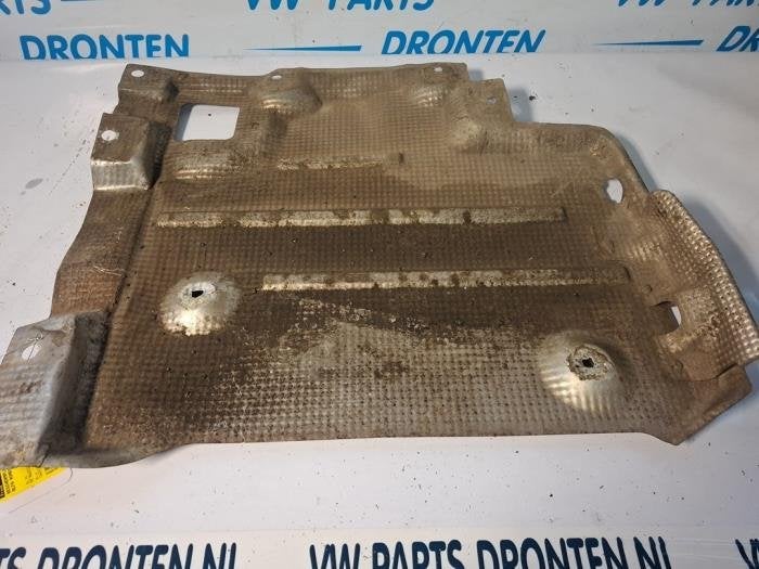 Beschermplaat bodem van een Alfa Romeo Stelvio, Gebruikt, -, Verzenden, -