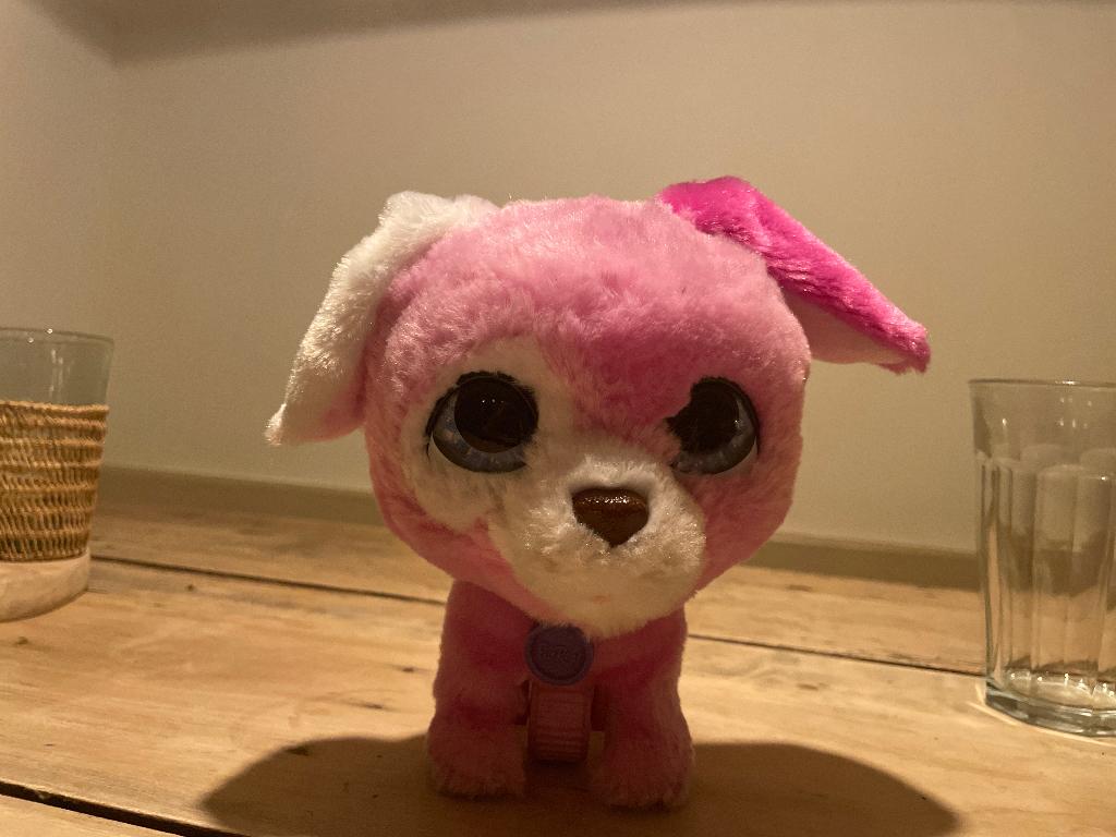 Speelgoed hond, Kinderen en Baby's, Speelgoed | Knuffels en Pluche, Ophalen of Verzenden, Zo goed als nieuw, Hond
