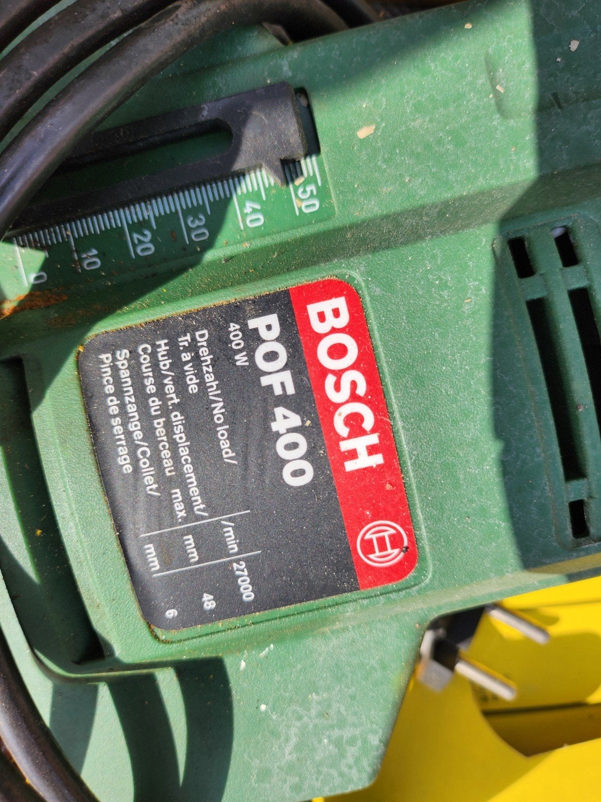 Bosch POF 400 Bovenfrees met accessoires, Gebruikt, Ophalen of Verzenden, Bovenfrees, Bosch