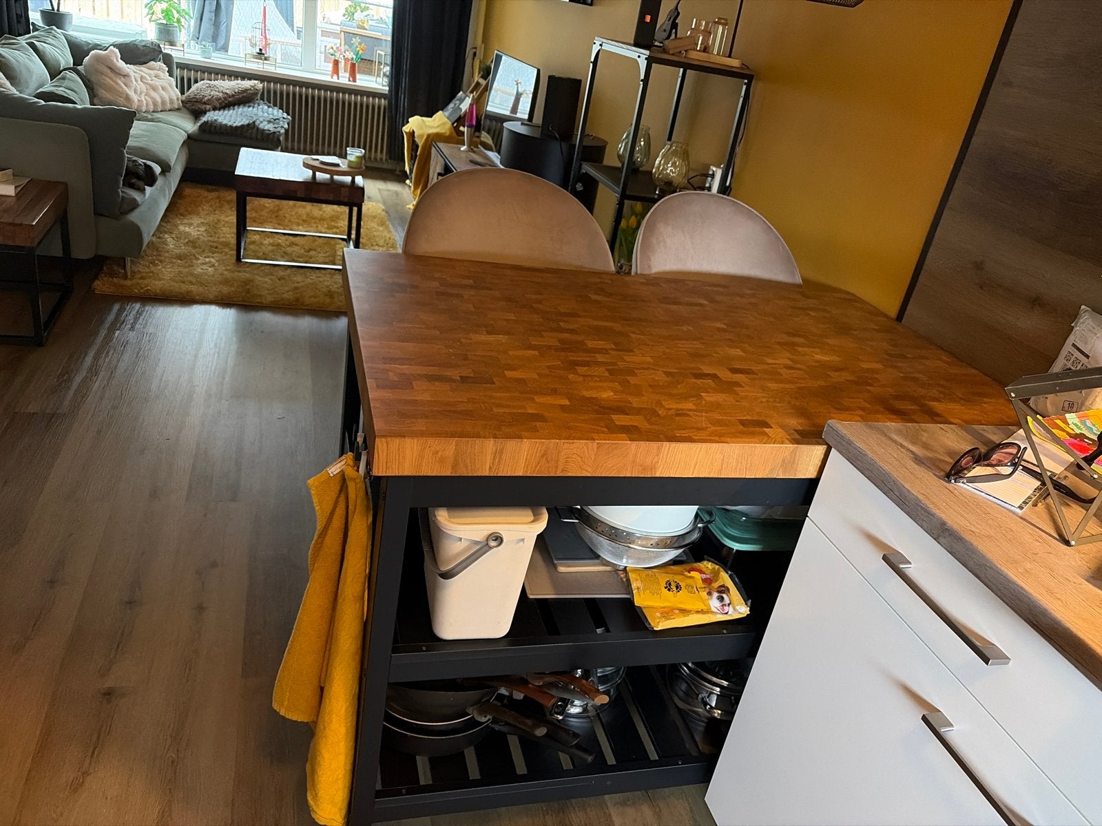 IKEA Vadholma keukeneiland met 4 krukken, Ophalen, Gebruikt, Met voetsteun, 90 cm of meer