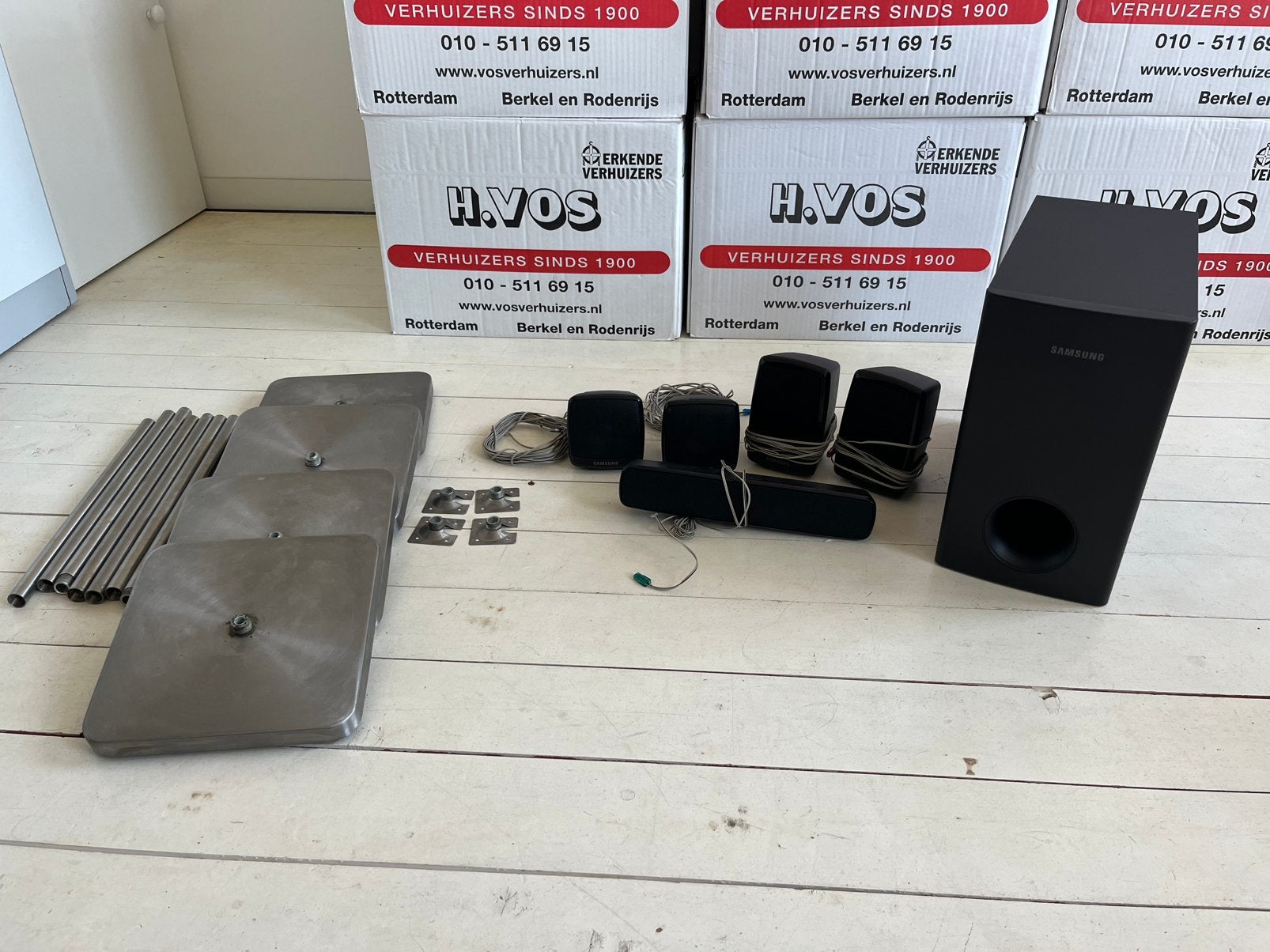 Samsung Surround sounds speakers met staanders voor speakers, Audio, Tv en Foto, Luidsprekers, Zo goed als nieuw, 60 tot 120 watt