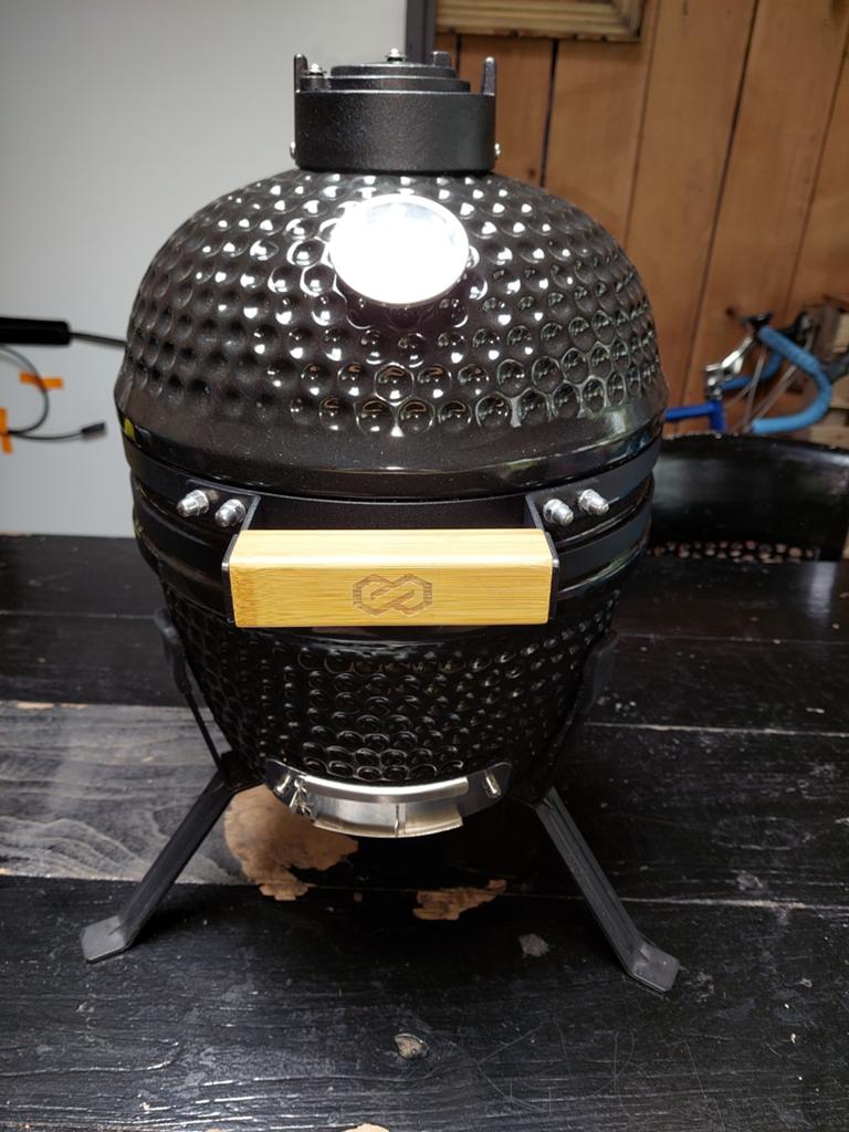 Kamado (mini), Tuin en Terras, Houtskoolbarbecues, Ophalen, Zo goed als nieuw