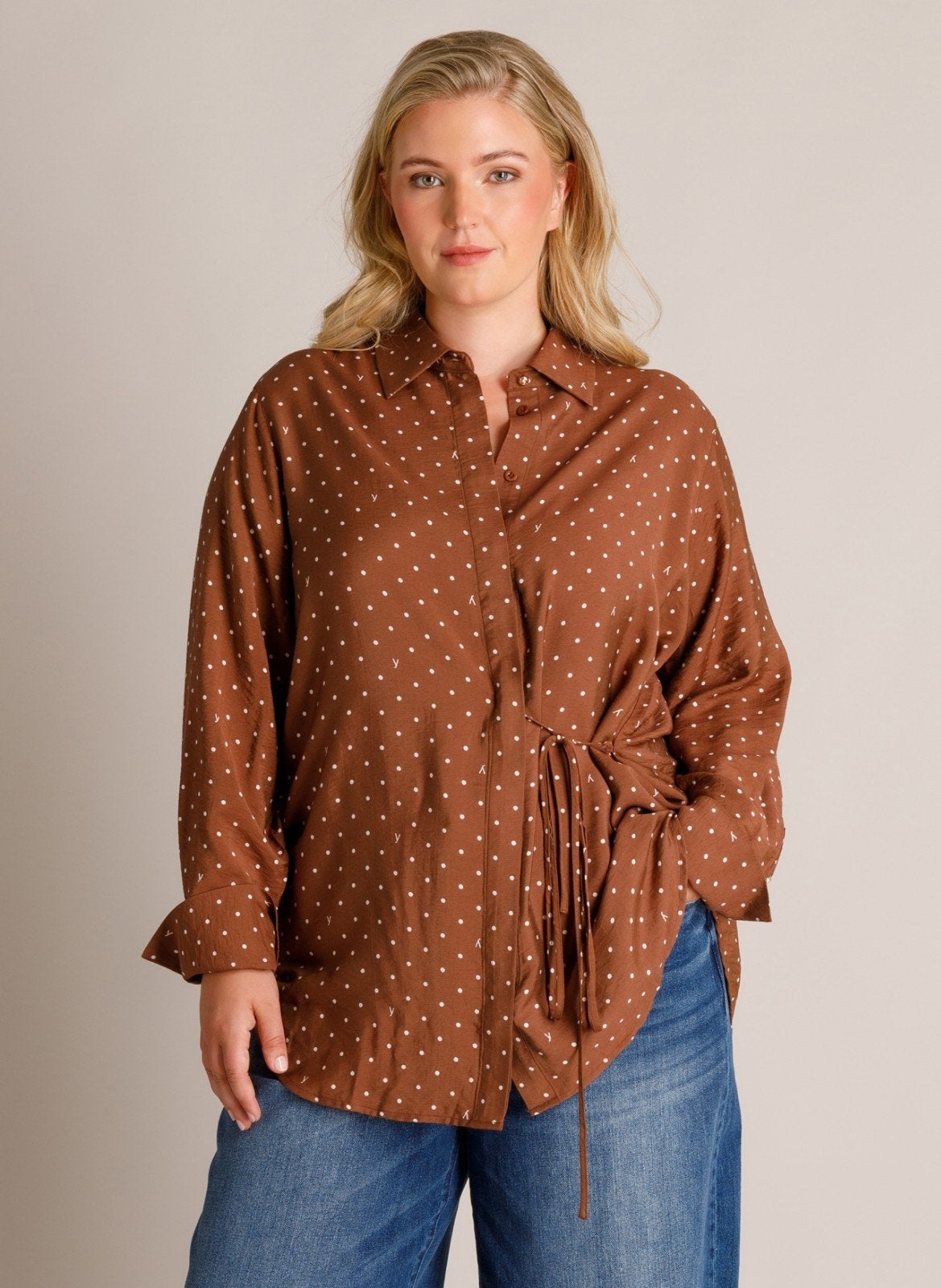 Mocca bruine blouse Tuva van Yest Curve Maat 54/56, Bruin, Blouse of Tuniek, Yest Curve, Nieuw