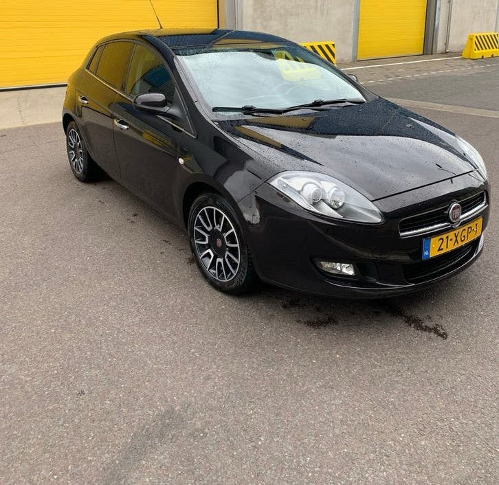 Fiat Bravo 1.4 16V M.air 140 Start/stop 2012 Zwart, Voorwielaandrijving, Stof, Zwart, 4 cilinders
