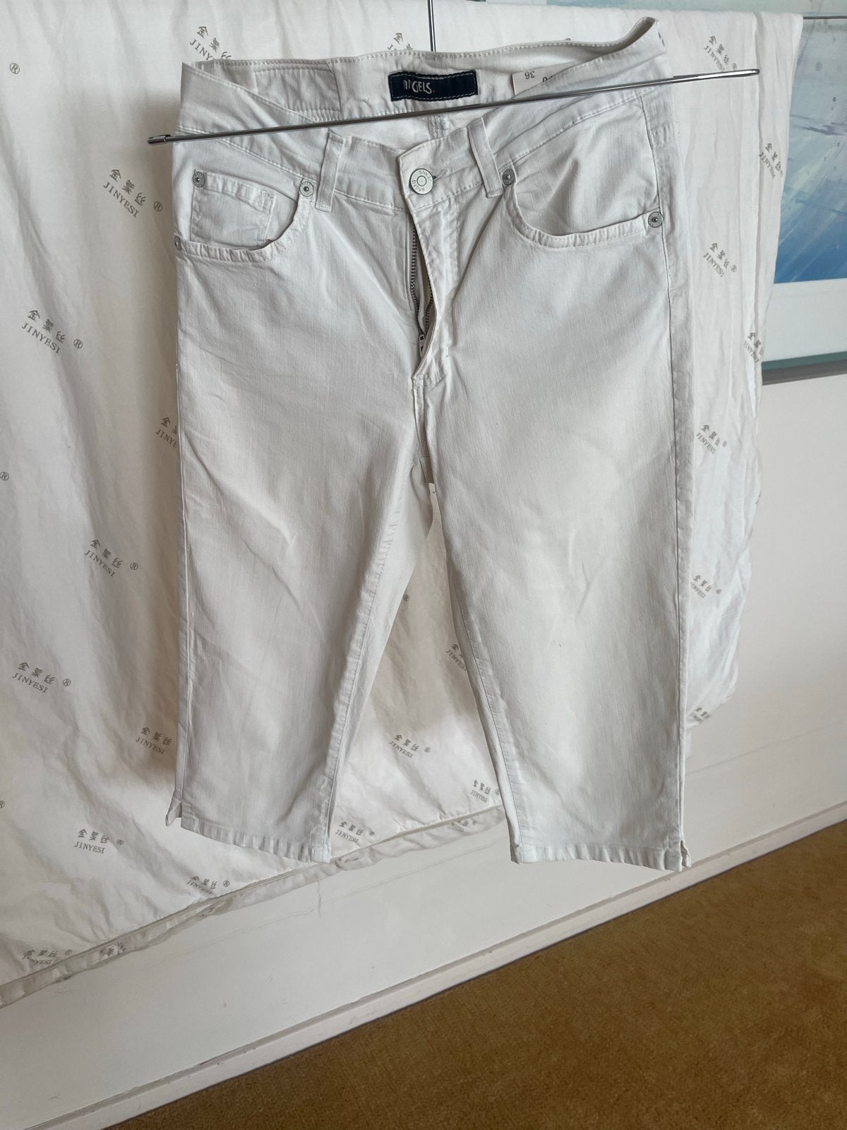 Witte driekwart broek van Angels, maat 36 (S), Wit, Ophalen of Verzenden, Driekwart, Maat 36 (S)