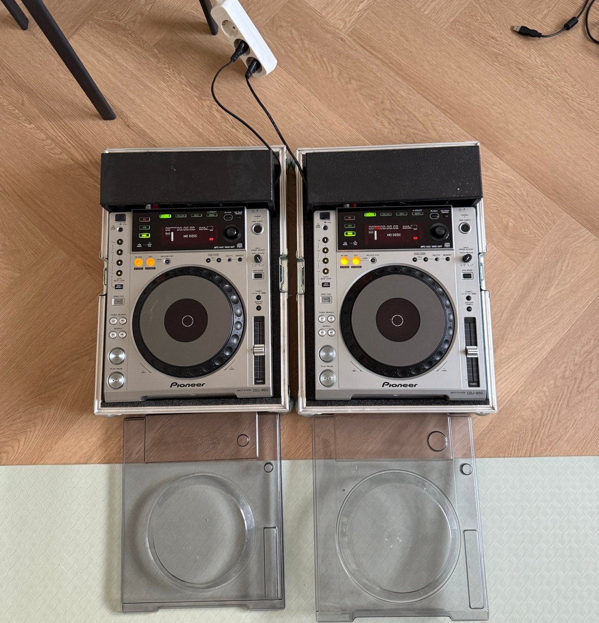 Pioneer CDJ-850 Multi-speler (2 stuks) inclusief flight case, Ophalen, Gebruikt, Dj-set, Pioneer