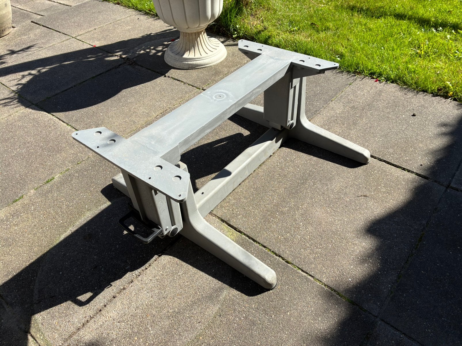 Hoog/laag onderstel voor caravan/camper tafel, Caravans en Kamperen, Ophalen, Zo goed als nieuw, Campingtafel