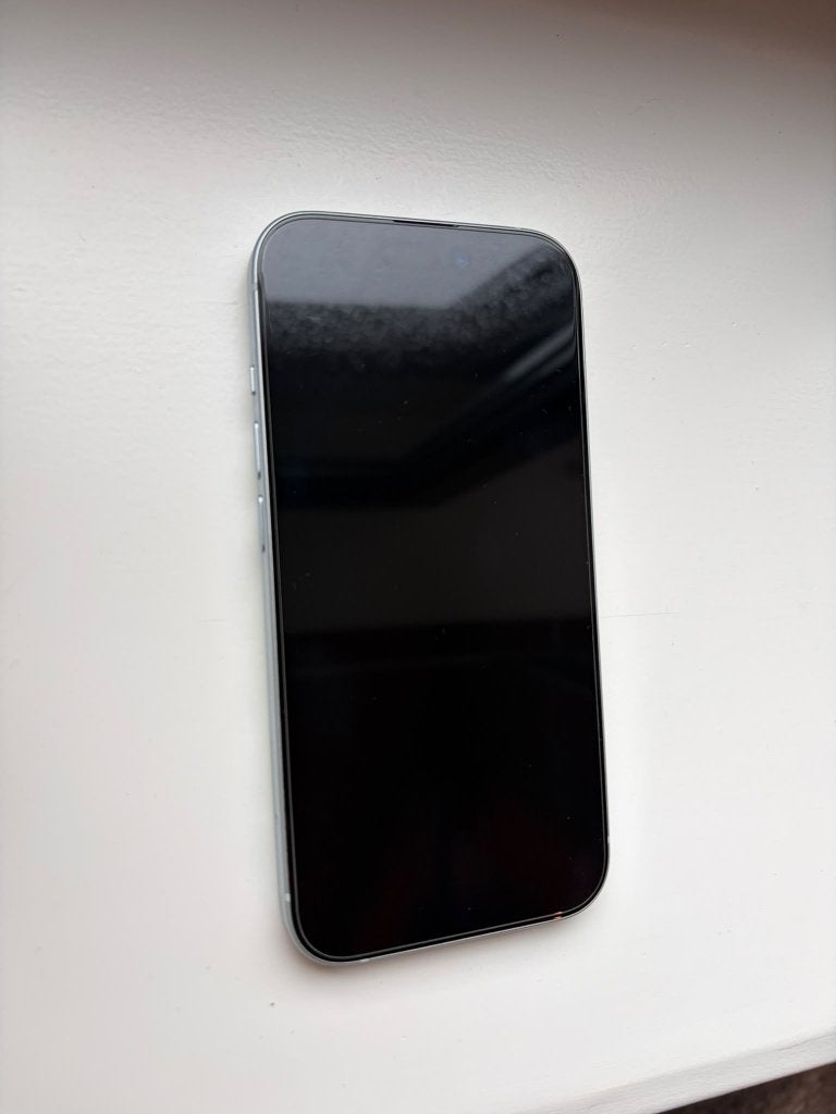 Apple iPhone 15 128 GB in de kleur Blauw