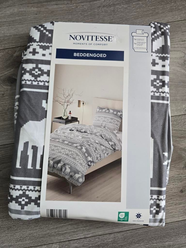 Wit dekbedovertrek Novitesse, maat 140x200, Nieuw (PR5), Ophalen of Verzenden, Nieuw, Eenpersoons, Wit