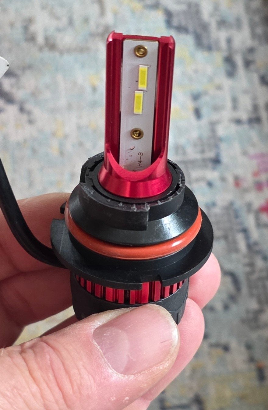 Nieuwe LED koplampen (type 9004/9007) 3x betere lichtopbreng, Ophalen of Verzenden, Nieuw, Pontiac