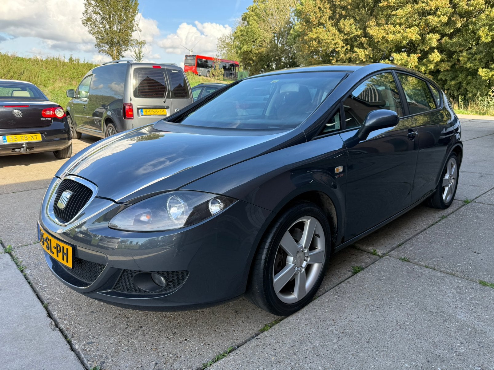 Seat Leon 2.0 Tfsi ABT 240 PK! Carplay, Clima, Cruise, PDC, Voorwielaandrijving, Dealer onderhouden, Stof, Zwart
