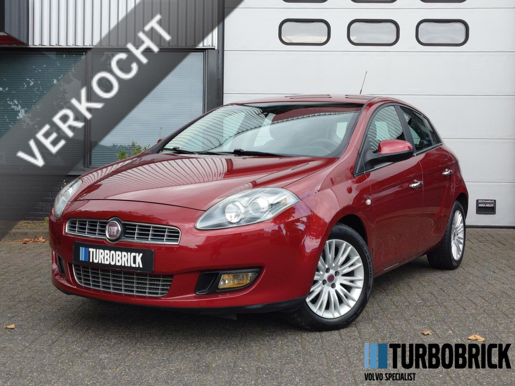 Fiat Bravo 1.4 T-Jet Dynamic | Clima | Cruise | 16" LMV, Auto's, Fiat, Voorwielaandrijving, Gebruikt, Zwart, 4 cilinders