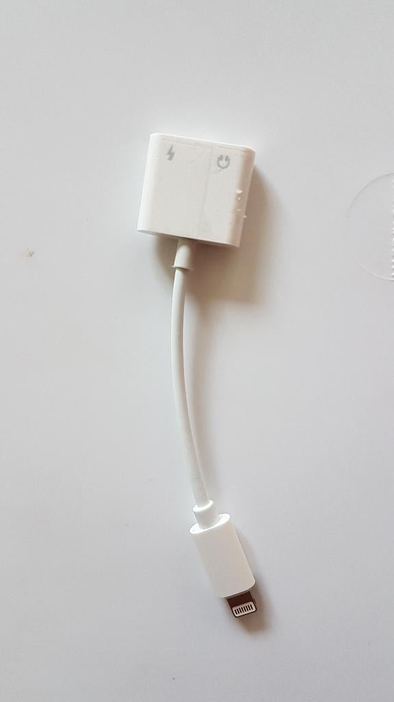 Splitter audio en opladen smartphone, Ophalen, Zo goed als nieuw, Overige typen, Apple iPhone