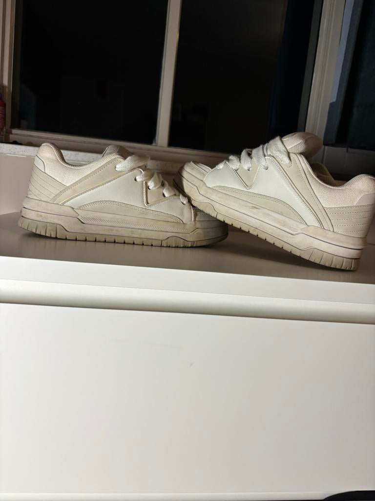 Bershka schoenen, Ophalen of Verzenden, Gedragen, Wit, Sneakers of Gympen