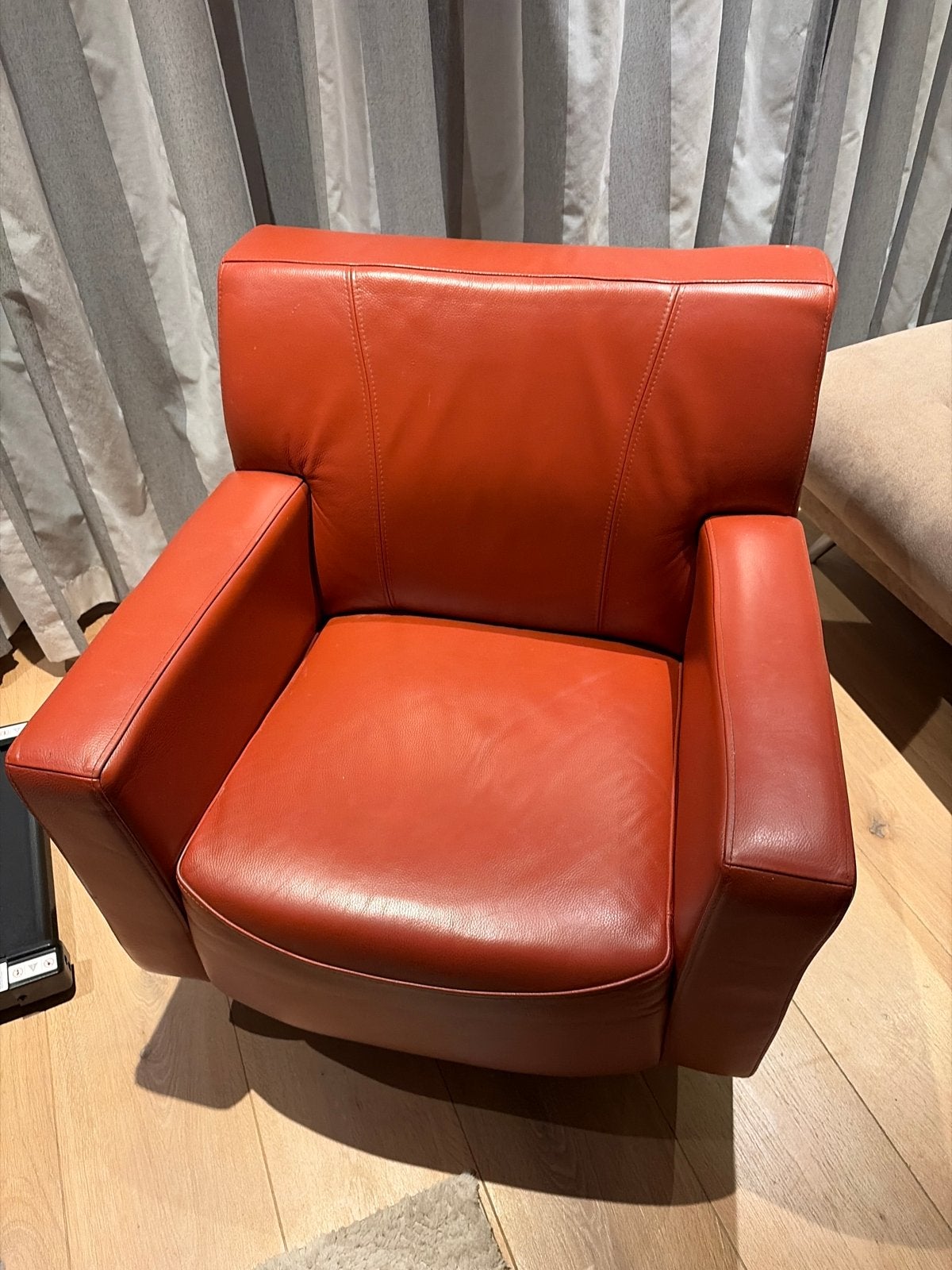 2 Leren Draaistoelen - Comfortabel en Stijlvol, Ophalen, Gebruikt, Twee, Overige kleuren