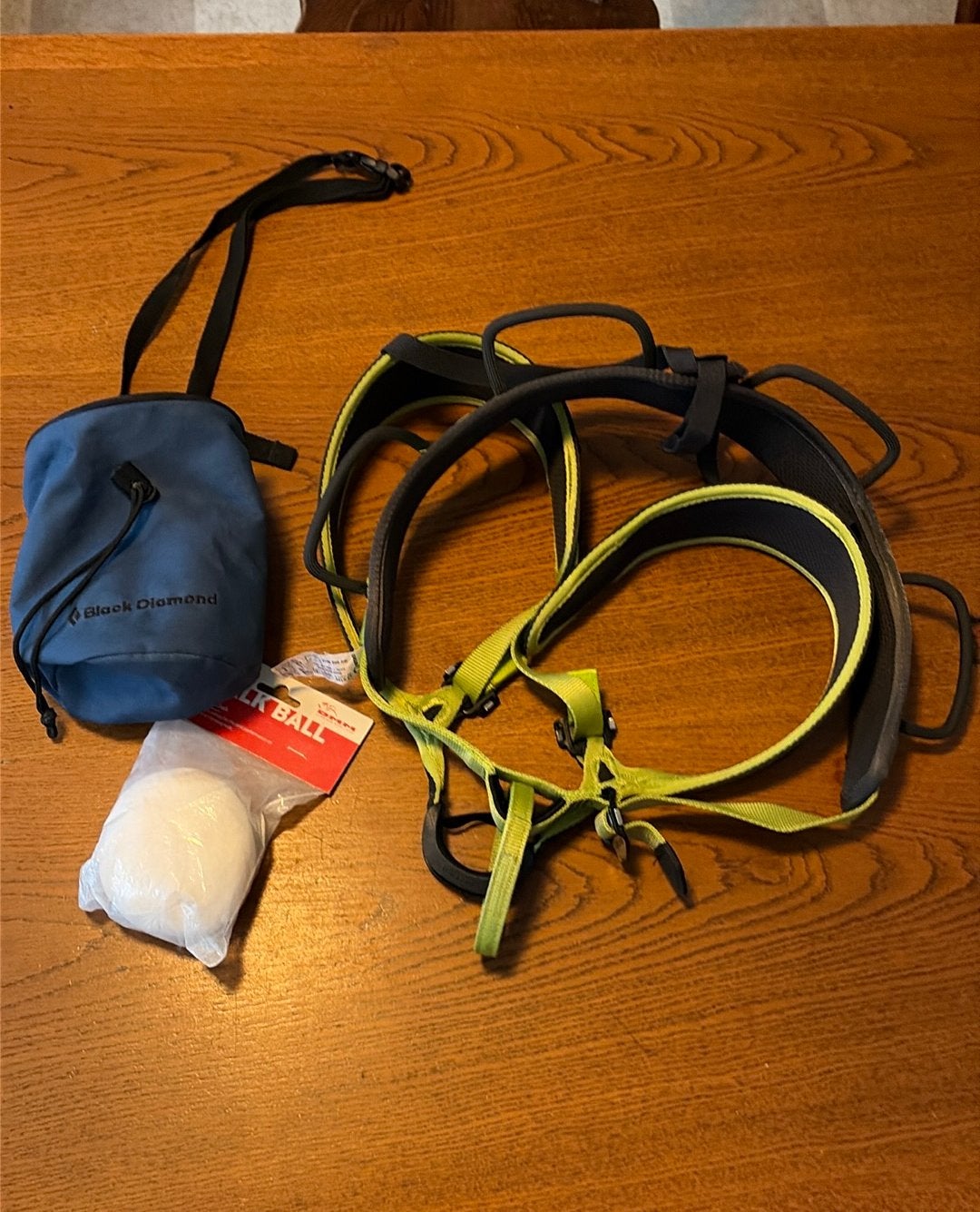 Klimgordel (Edelgrid Jay 2 maat S) met pofzak en chalkbal, Sport en Fitness, Ophalen of Verzenden, Zo goed als nieuw, Klimsport-accessoire
