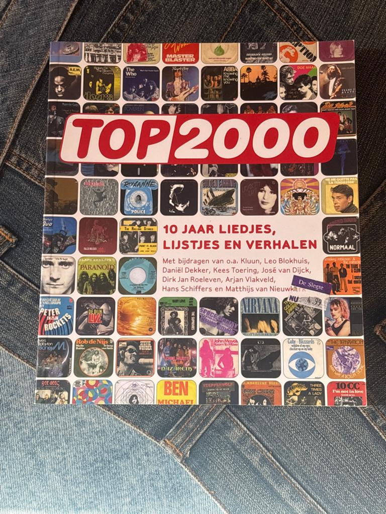 Top 2000: 10 Jaar Liedjes, Lijstjes en Verhalen, Boeken, Ophalen of Verzenden, Zo goed als nieuw, Algemeen