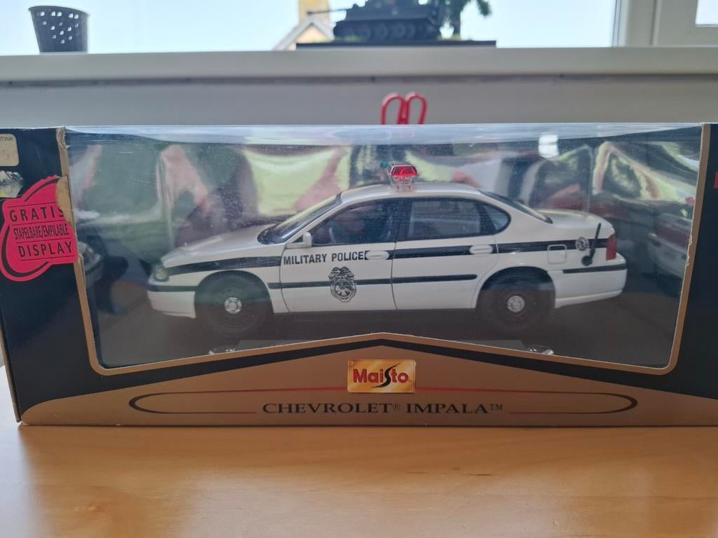Chevrolet Impala Military Police 1/18 Maisto, Hobby en Vrije tijd, Modelauto's | 1:18, Ophalen of Verzenden, Nieuw, Auto, Maisto
