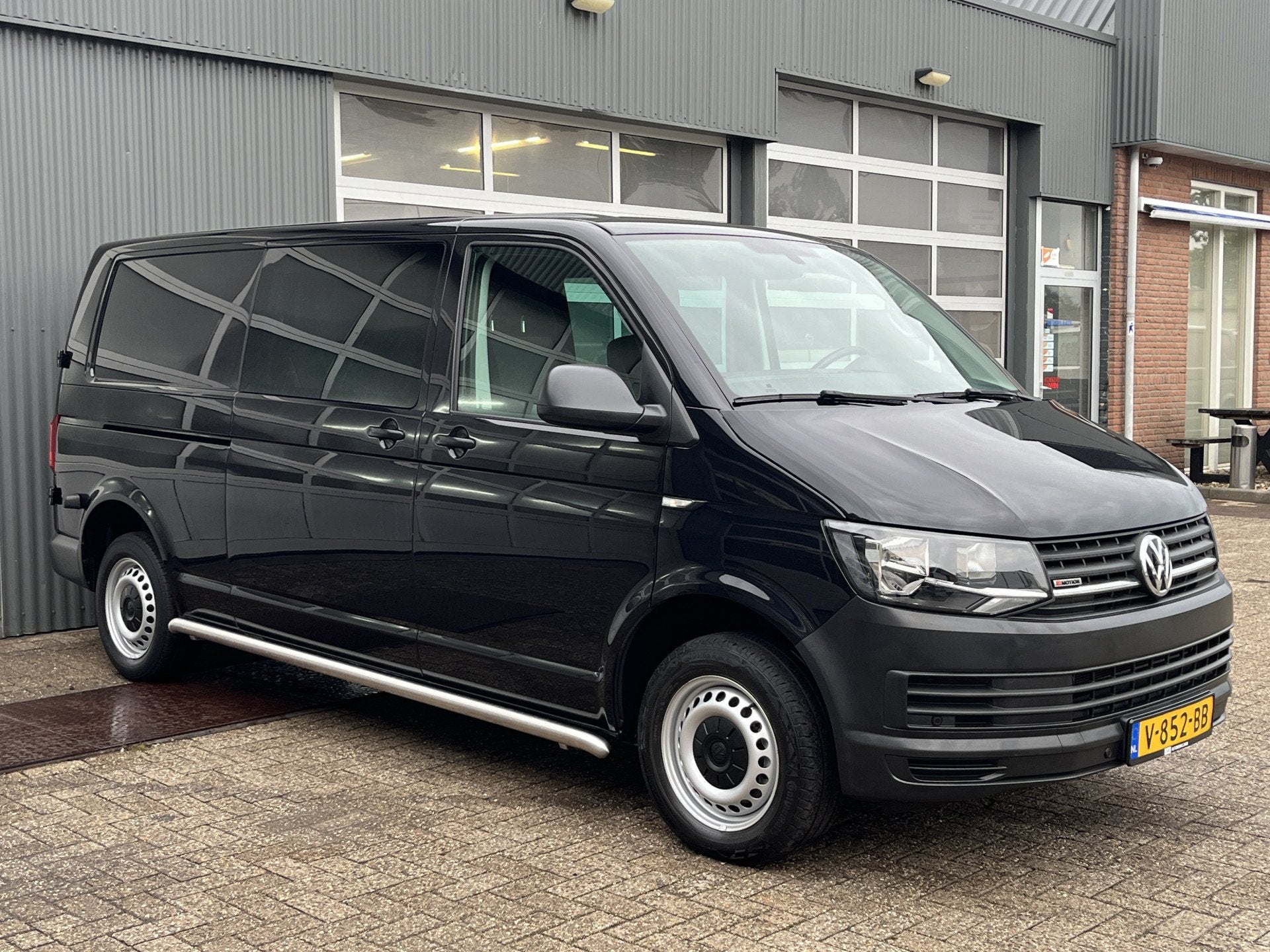 Volkswagen Transporter 2.0 TDI L2H1 DC 4Motion 150pk BTW en, Auto's, 4 cilinders, 150 pk, Volkswagen, 1972 kg
