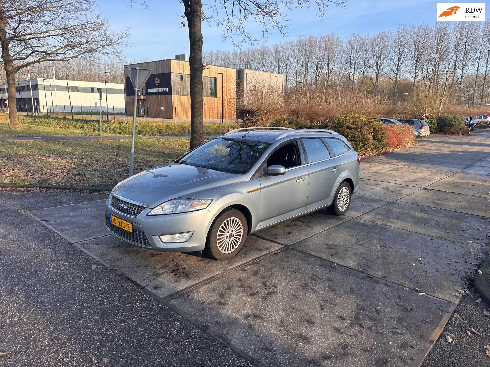Ford Mondeo Wagon 2.0-16V Limited Navi.Clima, Euro 5, Gebruikt, Mondeo, Origineel Nederlands