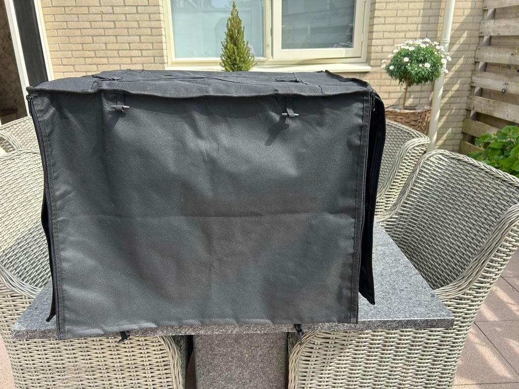 Adori hondebench, Dieren en Toebehoren, Hondenbenches, Ophalen, Zo goed als nieuw