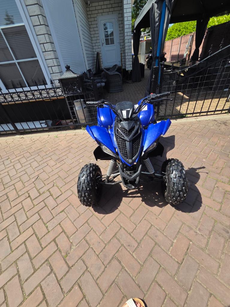 Blauwe Yamaha Raptor Quad - Perfect voor Avontuur!, Motoren, Quads en Trikes, 90 cc, Nvt, Nvt, 11 kW of minder