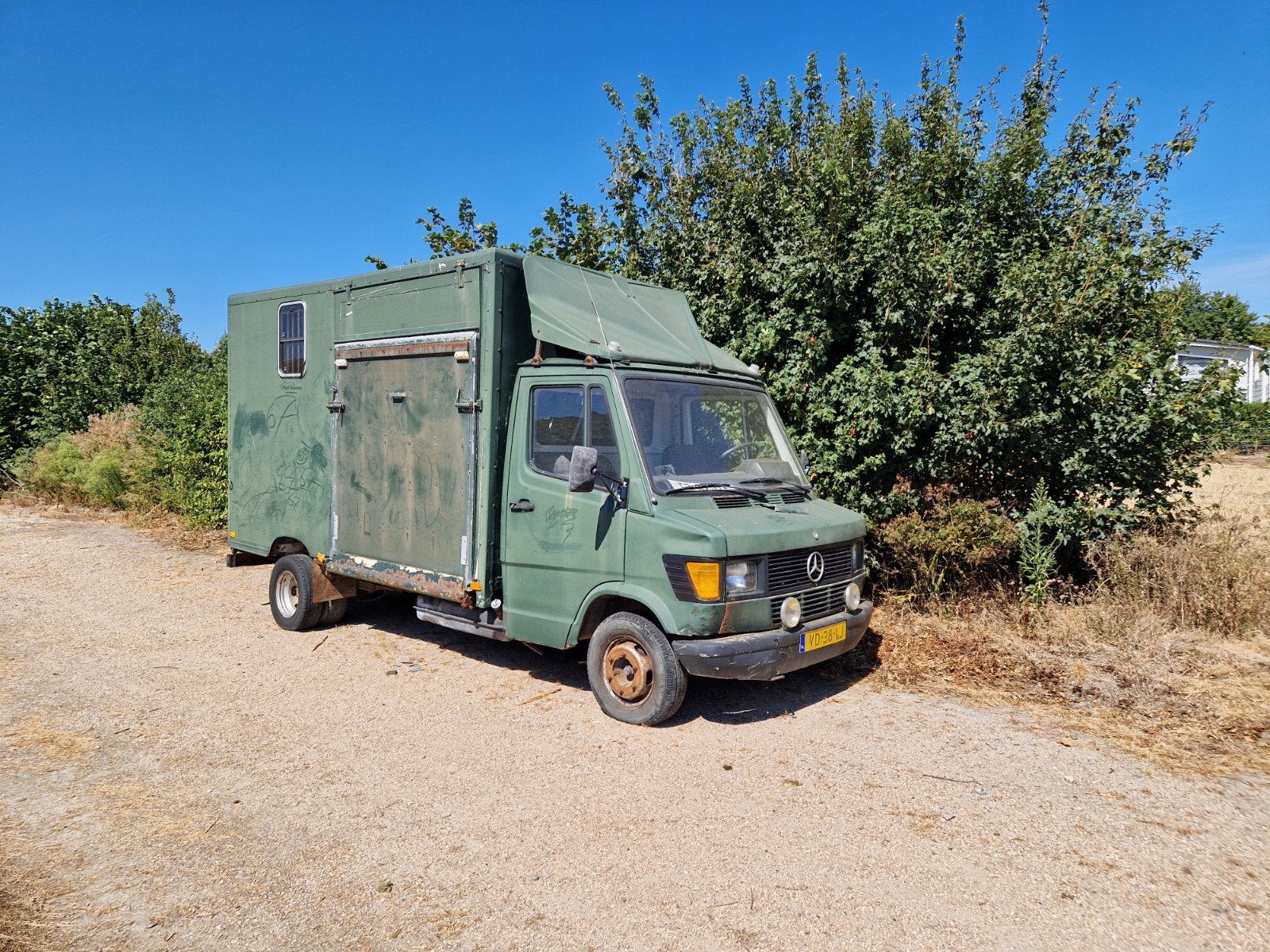 Mercedes-Benz 4-SERIE 407/409 D-I 1989, Ophalen