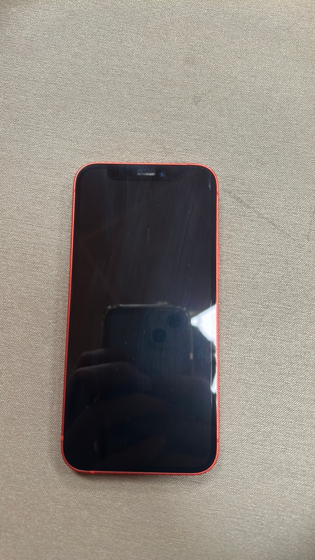 Foto 2 van Iphone 12 mini 64Gb rood