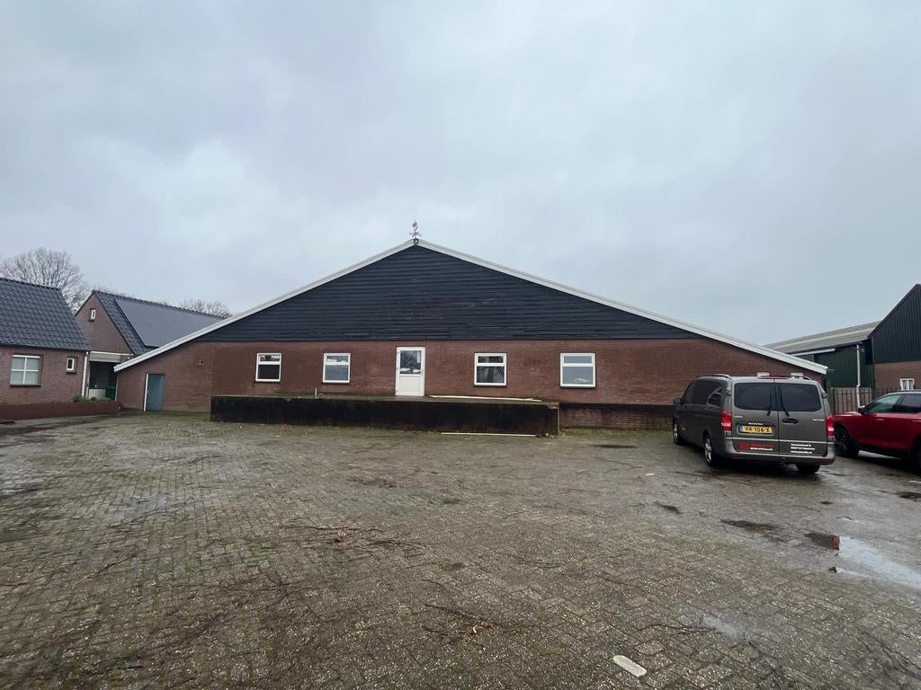 Gebruikte Loods van 85 x 20 m1 1700m2, Koop