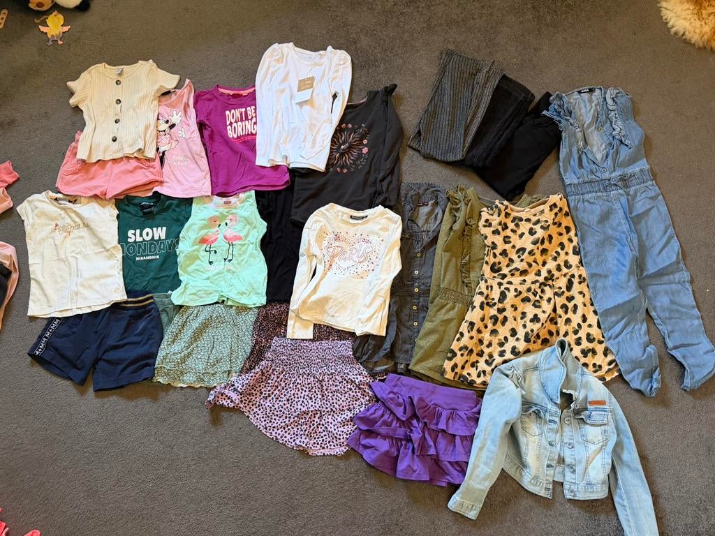 Groot pakkket meisjes kleding, Kinderen en Baby's, Kinderkleding | Kinder-kledingpakketten, Ophalen, Gebruikt, Maat 110