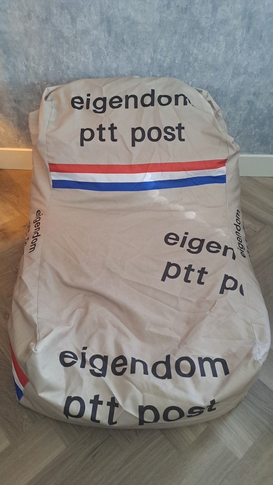 PTT Post zitzak - Uniek en comfortabel design, Ophalen of Verzenden, Gebruikt, Beige, Zitzak