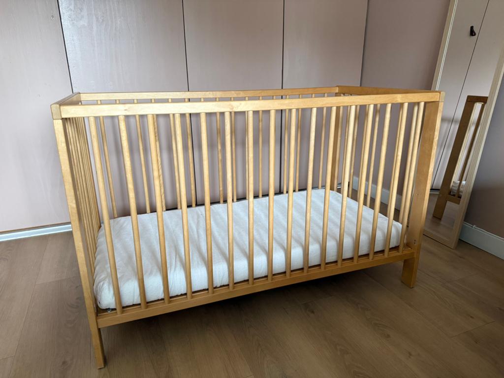 Ledikant, Kinderen en Baby's, Babywiegjes en Ledikanten, Ophalen, Zo goed als nieuw, Ledikant