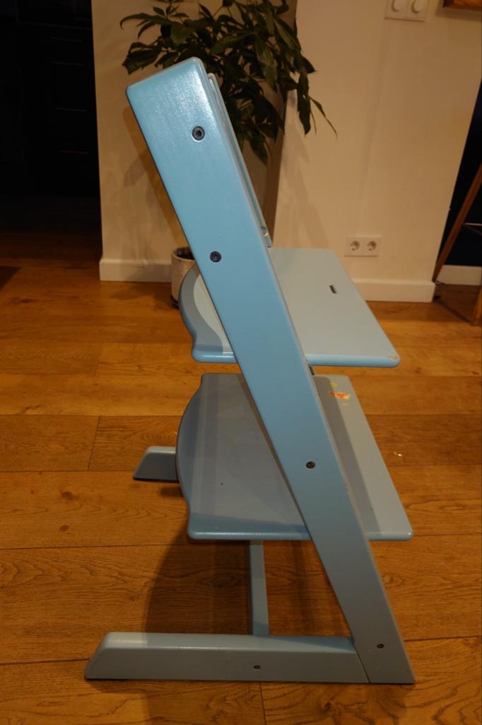 Tripptrapp kinderstoel lichtblauw - met eekhoorn sticker, Kinderen en Baby's, Kinderstoelen, Ophalen, Gebruikt, Meegroeistoel