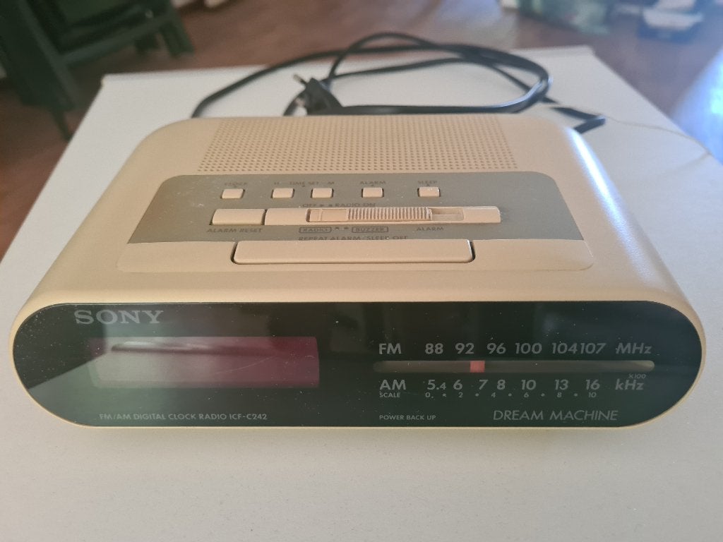 Sony Dream Machine wekkerradio - vintage, Ophalen of Verzenden, Gebruikt, Digitaal