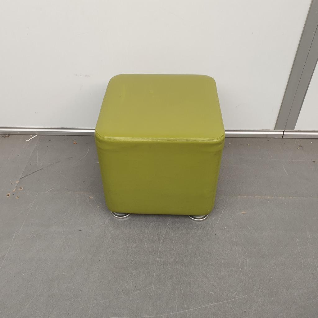 Steelcase Sarrebourg pouf - groene skai, Ophalen, Gebruikt, 125 cm of meer, 125 cm of meer