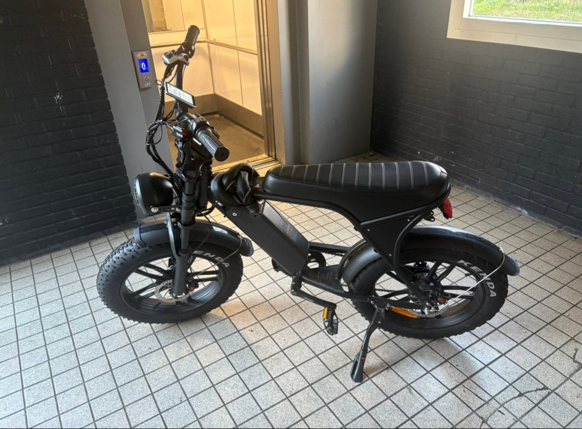 Ouxi V8 Fatbike | Volledig Onderhouden | Veel Nieuw!, Zo goed als nieuw, 51 tot 55 cm, 50 km per accu of meer, Ophalen