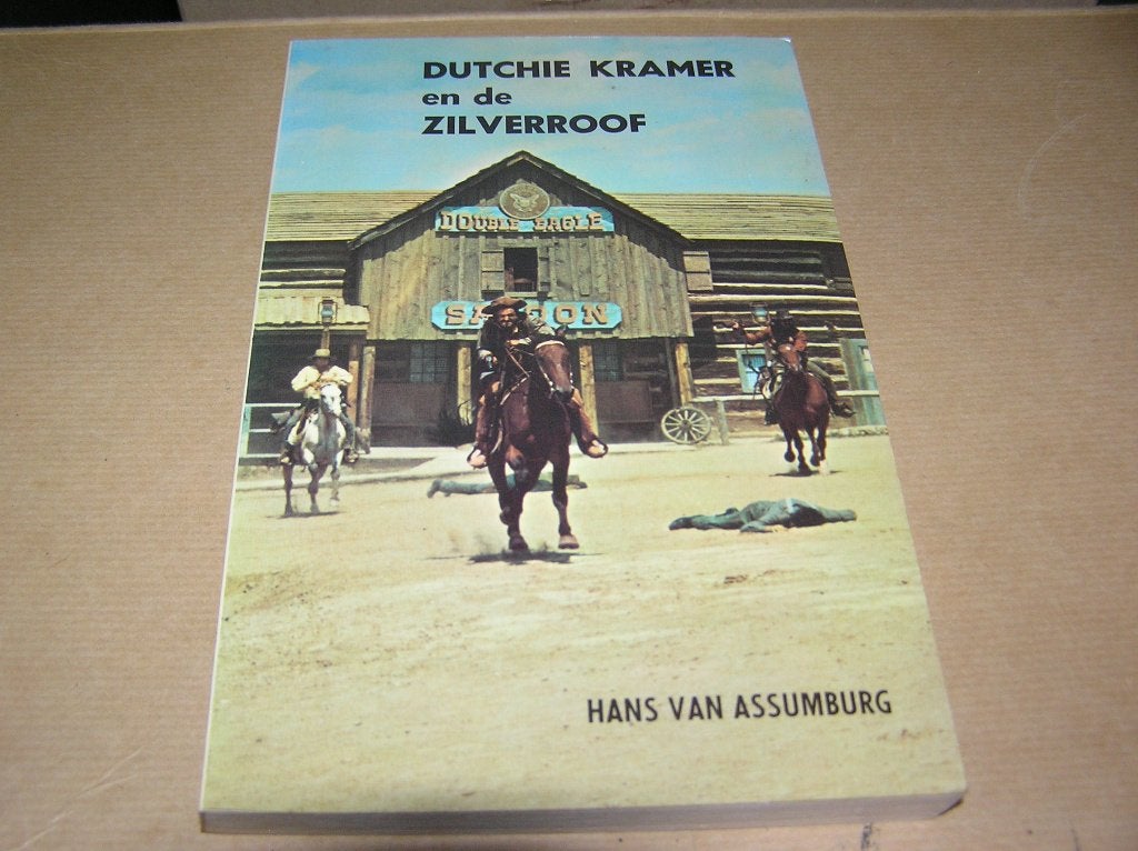  Dutchie Kramer en de zilverroof -Hans van Assumburg, Boeken, Ophalen of Verzenden, Gelezen, Hans van Assumburg
