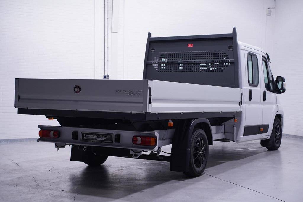 Fiat Ducato 2.2 Mjet 140 pk Dubbel Cabine 7p Black&White Edi, Voorwielaandrijving, Stof, Gebruikt, 4 cilinders