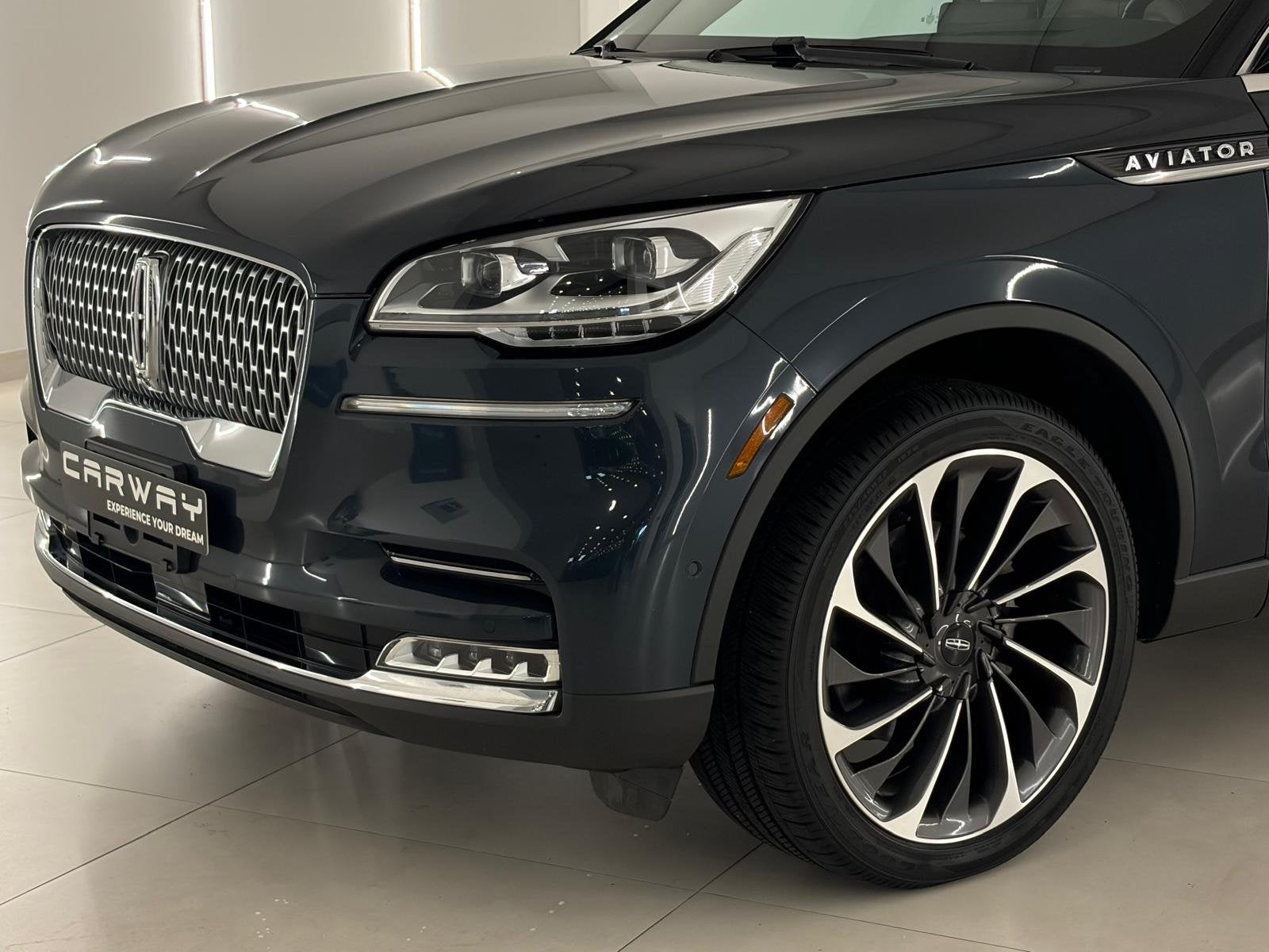 Lincoln Aviator 3.0 TT V6 Reserve AWD (bj 2023, automaat), Auto's, Automaat, Gebruikt, Beige, 405 pk