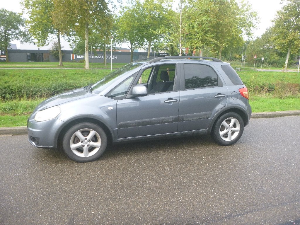 Suzuki SX4 1.6 2008 Grijs, Auto's, 15 km/l, Zwart, 4 cilinders, 49 €/maand