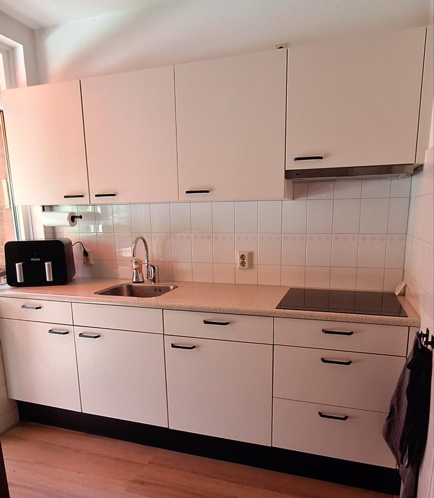 Keuken, zonder inductieplaat, Ophalen, Zo goed als nieuw, Wit