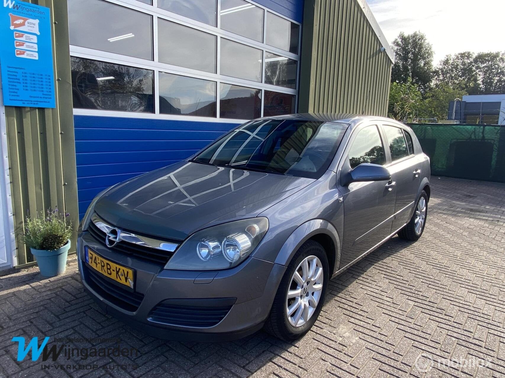 Opel Astra 1.6 Cosmo|Airco|Cruise control|EXPORT|HANDEL|, Voorwielaandrijving, 15 km/l, Gebruikt, 4 cilinders