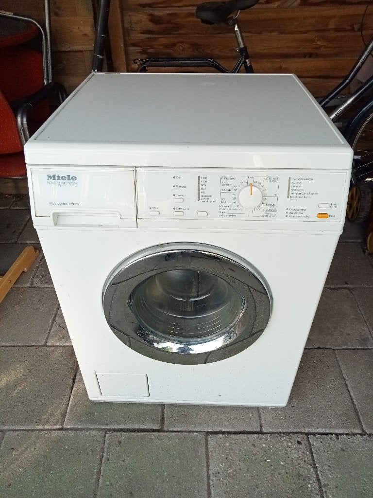 Miele Novotronic wasmachine