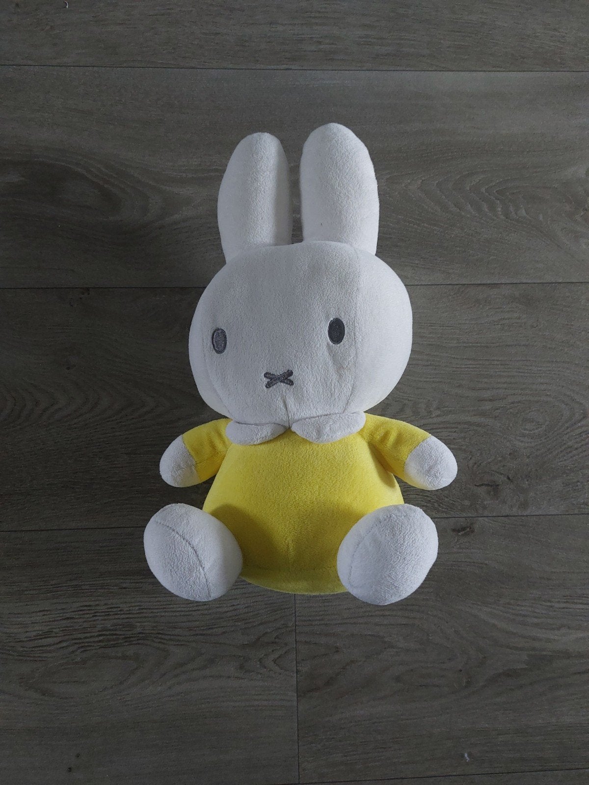 Nijntje knuffel geel - Zo goed als nieuw (met rammelaar), Ophalen, Overige merken, Geel, Konijn